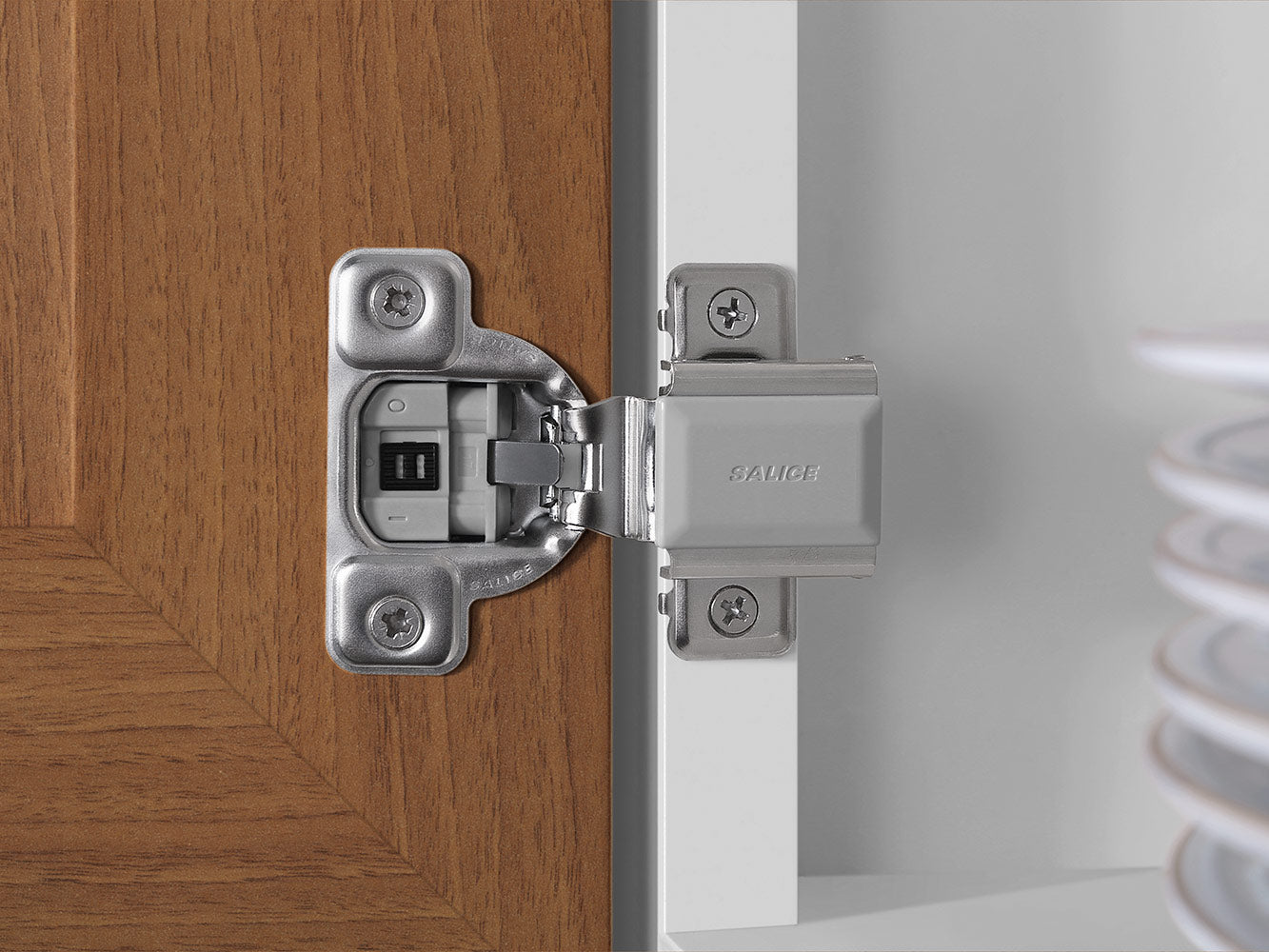 Hardware and Accessories