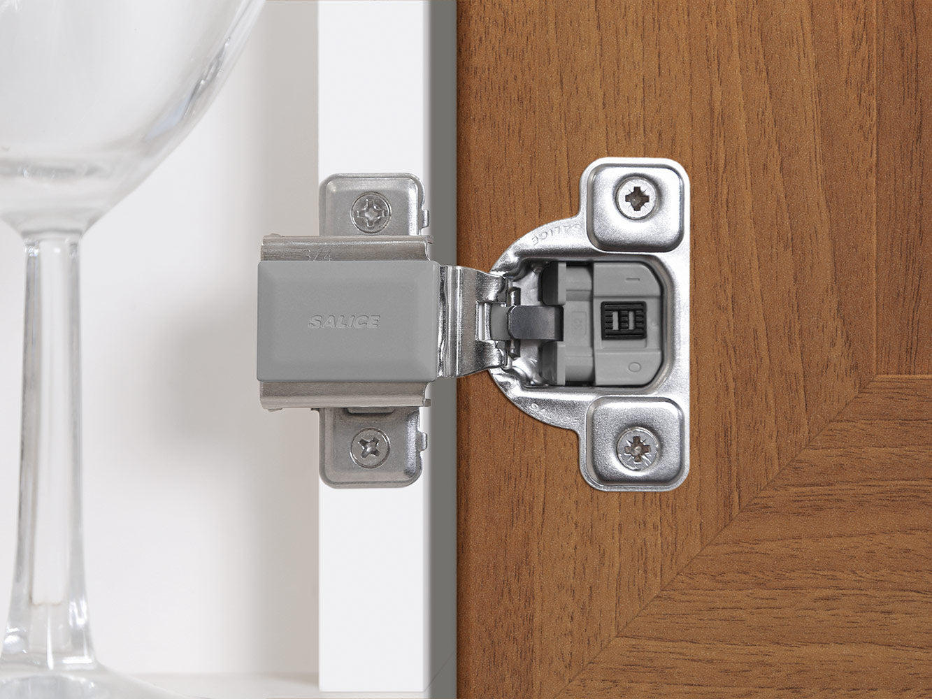 Salice Compact Hinge w/ Soft Close